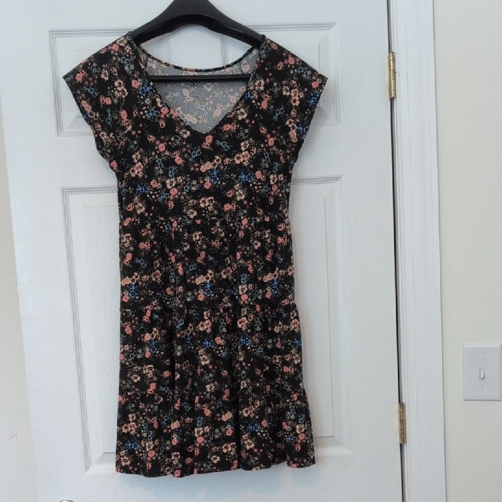 SO Floral Patterned Dress with Cap Sleeves